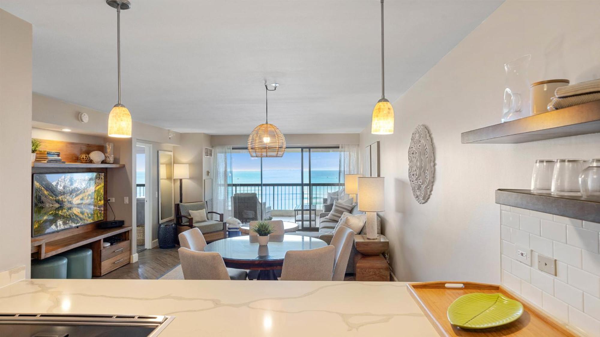 Luxury Oceanfront 2 Bedroom Apartment At Waikiki Beach Tower هونولولو المظهر الخارجي الصورة